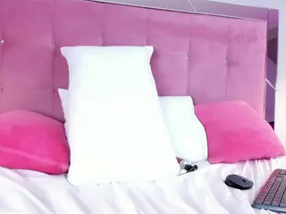 Ahincale's Live Sex Cam Show