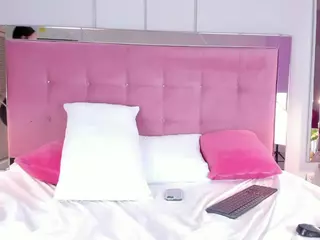 Ahincale's Live Sex Cam Show