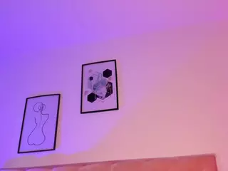 EMMA FERNANDEZ's Live Sex Cam Show