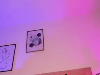 EMMA FERNANDEZ's Live Sex Cam Show