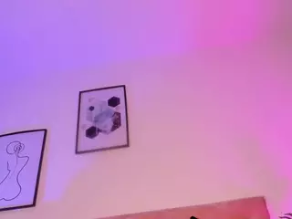 EMMA FERNANDEZ's Live Sex Cam Show