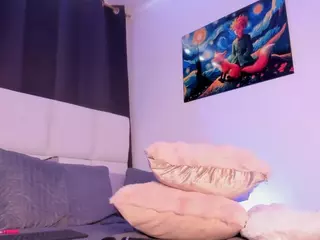 EMMA FERNANDEZ's Live Sex Cam Show