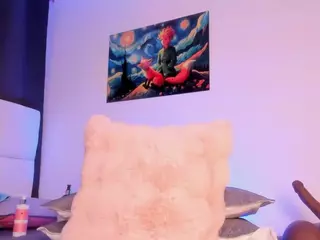 EMMA FERNANDEZ's Live Sex Cam Show