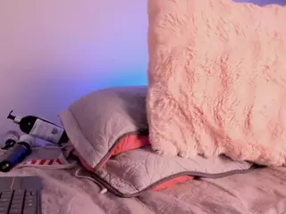 EMMA FERNANDEZ's Live Sex Cam Show