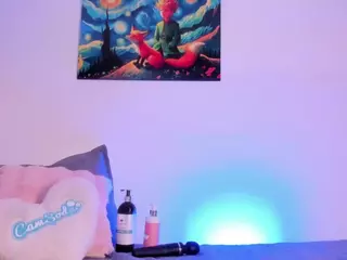 EMMA FERNANDEZ's Live Sex Cam Show