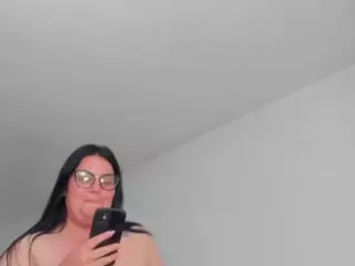 DaisyWalker's Live Sex Cam Show