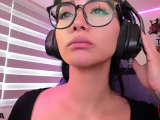 Alice-rausing's Live Sex Cam Show