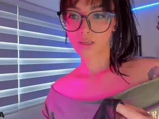 Alice-rausing's Live Sex Cam Show
