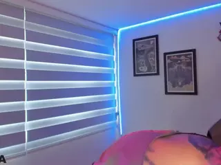 Alice-rausing's Live Sex Cam Show