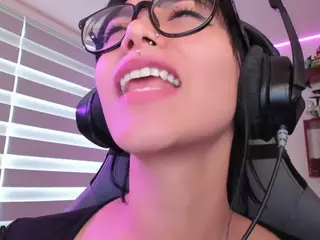 Alice-rausing's Live Sex Cam Show
