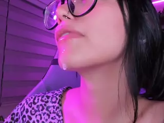Alice-rausing's Live Sex Cam Show