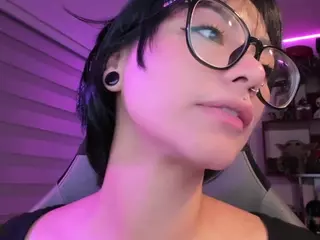 Alice-rausing's Live Sex Cam Show