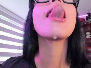 Alice-rausing's Live Sex Cam Show