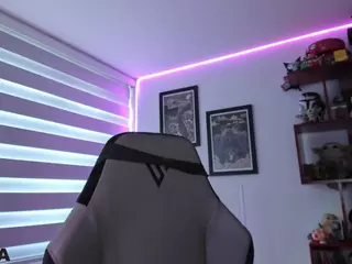 Alice-rausing's Live Sex Cam Show
