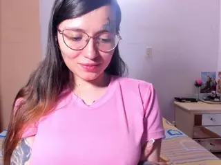 isabelle-adjanii's Live Sex Cam Show