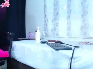 KARA TIBBY's Live Sex Cam Show