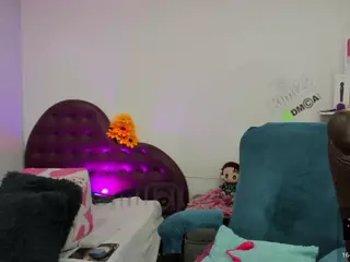 kimii23's Live Sex Cam Show