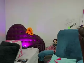 kimii23's Live Sex Cam Show