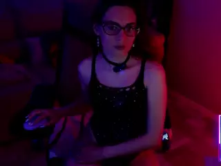 Milana's Live Sex Cam Show