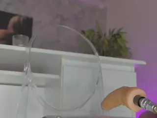 LuckyyStrike's Live Sex Cam Show