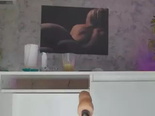 LuckyyStrike's Live Sex Cam Show