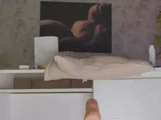 LuckyyStrike's Live Sex Cam Show