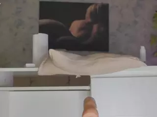 LuckyyStrike's Live Sex Cam Show