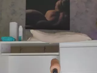 LuckyyStrike's Live Sex Cam Show