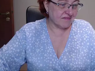 CurvyJoanna's Live Sex Cam Show