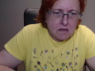 CurvyJoanna's Live Sex Cam Show