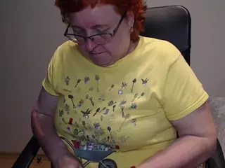 CurvyJoanna's Live Sex Cam Show