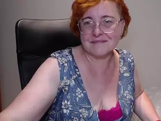 CurvyJoanna's Live Sex Cam Show