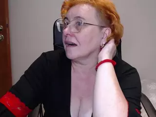 CurvyJoanna's Live Sex Cam Show