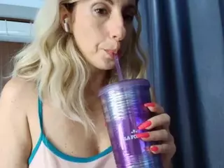 firebirdMIA's Live Sex Cam Show