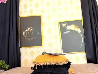 DENISE WOLFE's Live Sex Cam Show