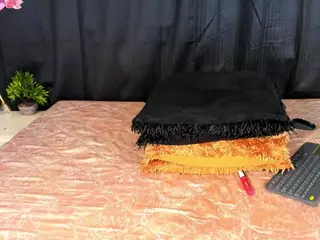 DENISE WOLFE's Live Sex Cam Show