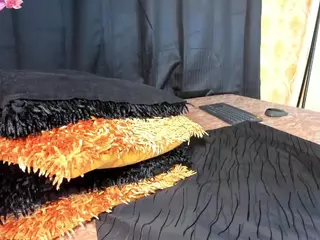 DENISE WOLFE's Live Sex Cam Show