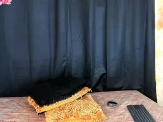 DENISE WOLFE's Live Sex Cam Show