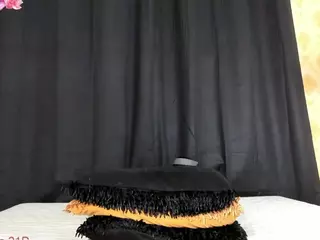 DENISE WOLFE's Live Sex Cam Show