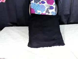DENISE WOLFE's Live Sex Cam Show