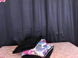 DENISE WOLFE's Live Sex Cam Show