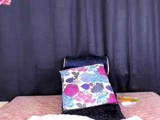 DENISE WOLFE's Live Sex Cam Show