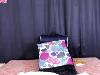 DENISE WOLFE's Live Sex Cam Show
