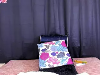 DENISE WOLFE's Live Sex Cam Show