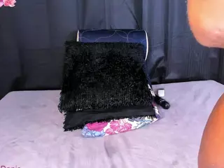 DENISE WOLFE's Live Sex Cam Show