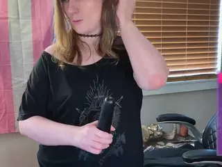 luluvaladon's Live Sex Cam Show