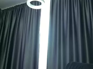 alicexalice's Live Sex Cam Show