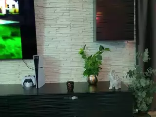 alicexalice's Live Sex Cam Show
