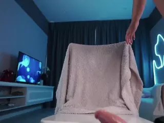 makotomai's Live Sex Cam Show