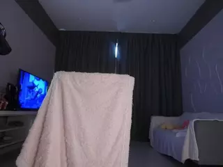 makotomai's Live Sex Cam Show
